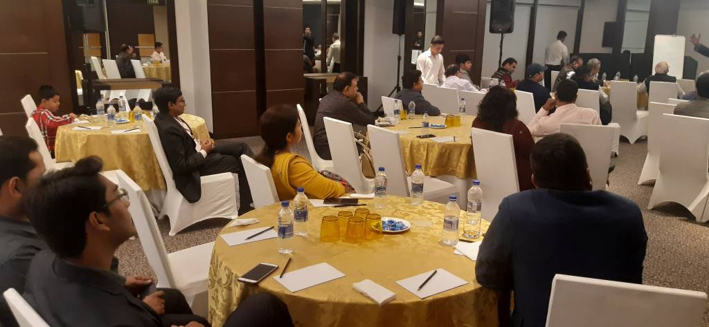 20191116_193853-min-1024x473